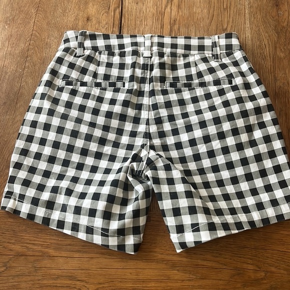 41 Hawthorn Shorts Checker - Picture 2 of 3